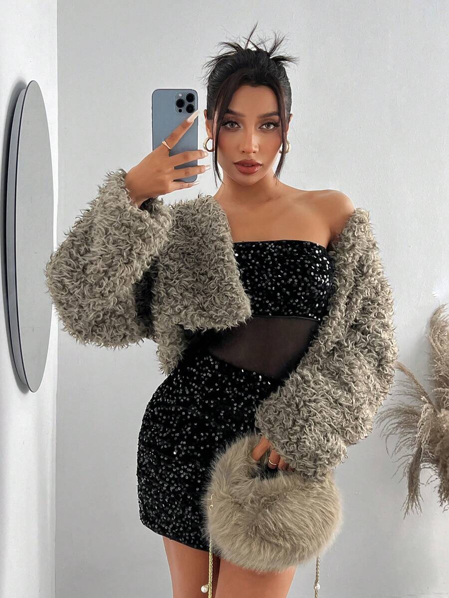 SHEIN SXY 新年优雅性感夜店必备情人节休闲棕色短长袖保暖卷毛仿皮草外套 - 紅白色 - 查看 1