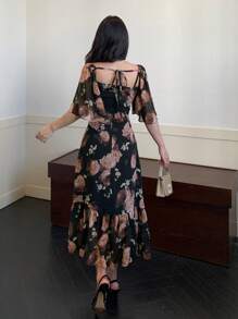 xheDAZY Vestido de gasa con estampado floral diminuto, cuello cuadrado, ribete de volantes y bajo de cola de pez, elegante conjunto de vacaciones de verano para mujeres, estilo boho para Pascuaxhe - Rosa Oxidada - Ver 2