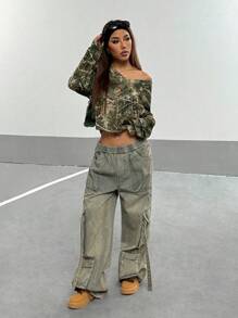 StreetHx Retro Camo Maple Leaf Print Casual Minimalist Pattern V-Neck Loose Long Sleeve Sweatshirt For Women, Autumn/Winter (Random Cut) For Spring - Multicolor - View 4