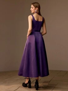 MOTF PREMIUM Vestido largo con falda acampanada y cinturón con hebilla maciza - Morado - Ver 3