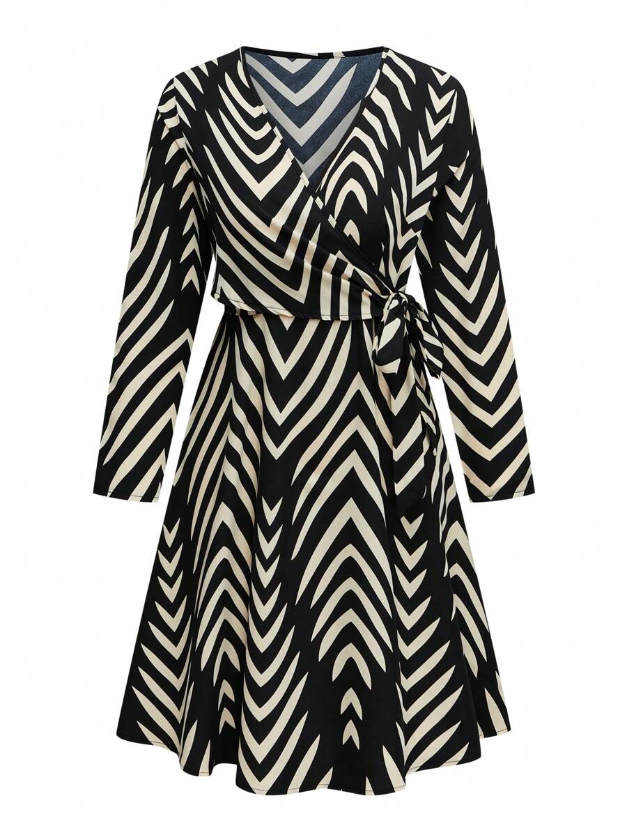 SHEIN Clasi 秋季大码女式条纹扭结长袖休闲连衣裙 - 黑色 - 查看 1