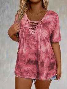 SHEIN LUNE 大码扎染印花 V 领系带休闲百搭短袖 T 恤 - 彩色 - 查看 3