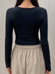 DAZY Áo thun nữ tay dài cổ tròn khoét rỗng màu trơn, quần áo mùa thu, áo crop top nữ - màu đen - Xem 6