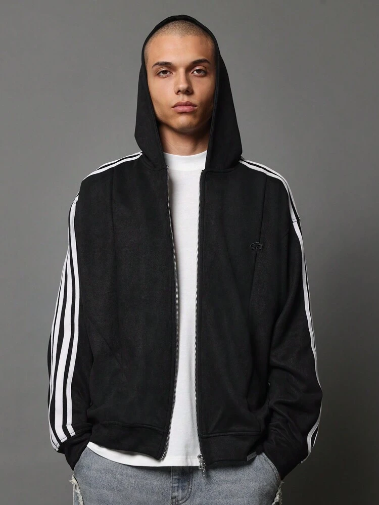 Sudadera deportiva con cremallera y raya lateral
