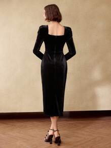 MOTF PREMIUM 天鹅绒心形领口水钻细节羊角袖修身中长连衣裙女装 - 黑色 - 查看 6