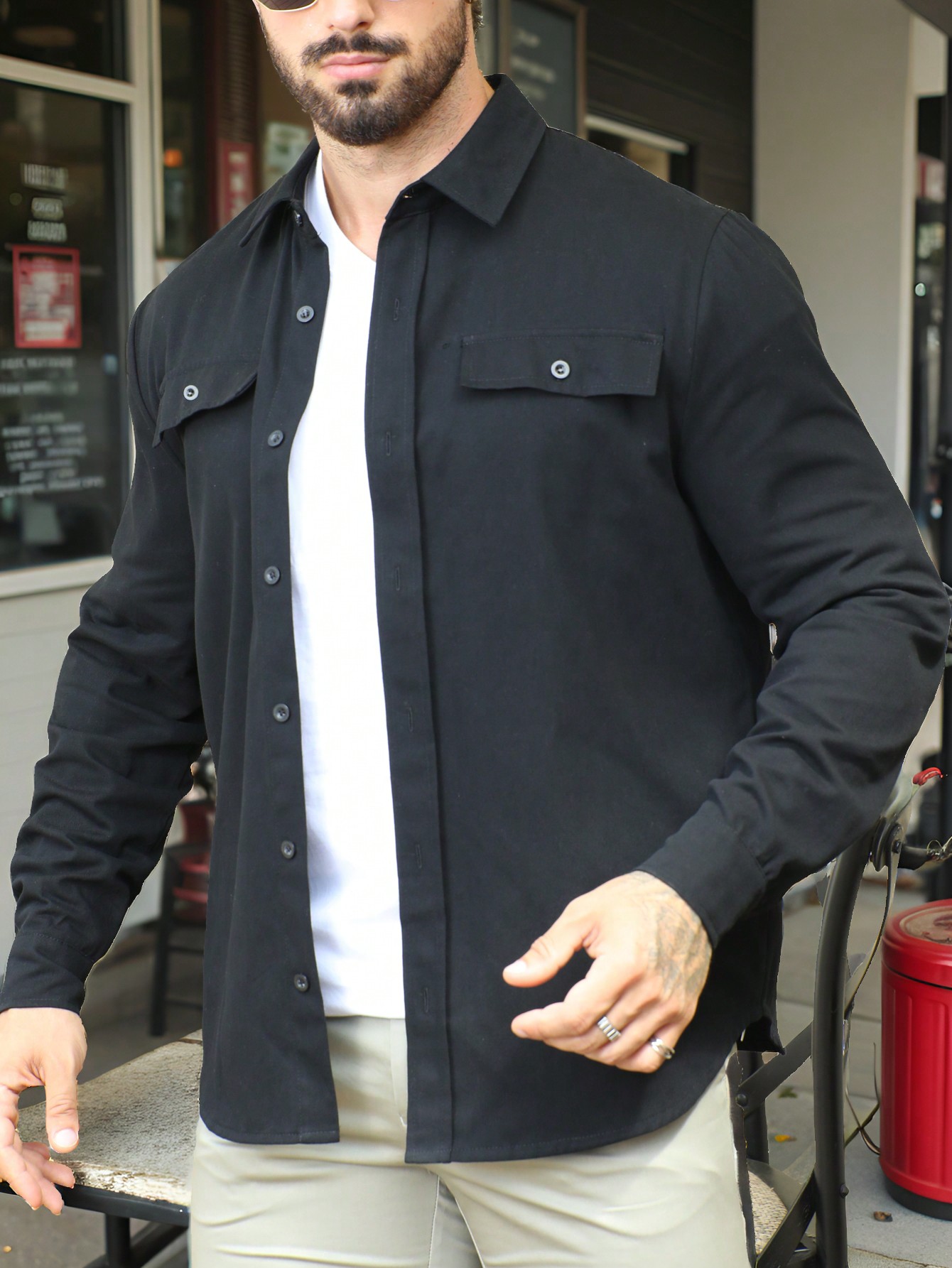 Manfinity Dauomo Men's Casual Loose Fit Single Breasted Solid Color Long Sleeve Shirt For Autumn