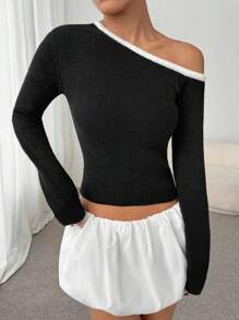 Flirla Femmes Tricot Pull Décontracté Ajusté Épissure Couleur Bordure Épaule Oblique Crop Pull Automne Hiver - Noir et Blanc - Voir 3