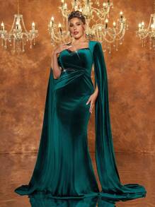 Glamrae Vestido largo con capa en estilo sirena de terciopelo verde esmeralda con aplicaciones de lentejuelas y parches, vestido de gala elegante de manga larga para invitados de boda, graduación, cena formal - Verde Oscuro - Ver 3