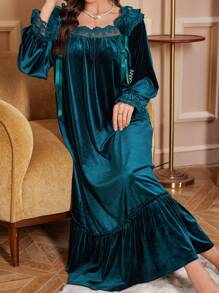 Ladies Long Sleeve Velvet Nightgown With Lace Splice, Square Neckline, Satin Ribbon And Bow Decor, For Fall Winter - Dark Green - View 3