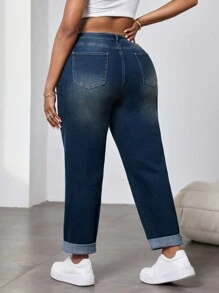 SHEIN EZwear 大码修身弹力牛仔锥形七分裤，蓝色修身七分锥形裤，蓝色休闲冬季锥形裤，大码蓝色弹力修身七分牛仔裤，冬季牛仔裤，冬季女式牛仔裤，女士修身弹力牛仔裤，曲线身材高腰卷边牛仔裤 - 藍色 - 查看 2
