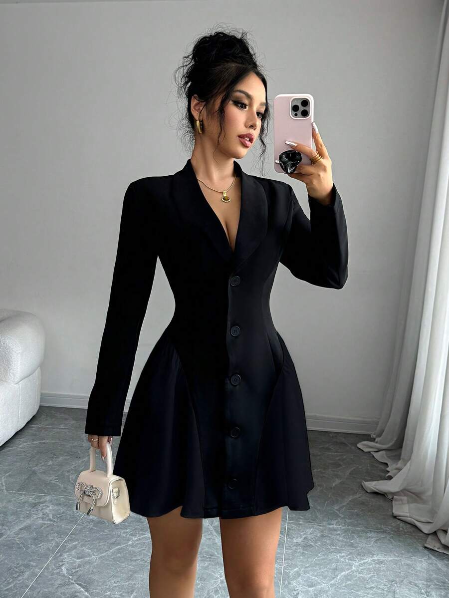 Elenzga Váy xếp ly viền tương phản đen trắng cho nữ - màu đen - Xem 1