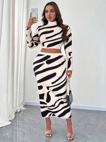 Celure Bộ đồ mùa thu họa tiết đồ họa cỡ lớn cho nữ, áo crop top dài tay cổ đứng và chân váy dài, trang phục bó sát thời trang - Nhiều màu - Xem 6