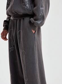 Musero Men Wide Leg Washed Skull Graphic Style Print Sweat Pant Joggers Winter Wardrobe - Multicolor - View 4