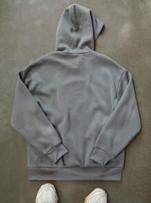 PAVTROS Manfinity Streetrush Men's Casual Person Graphic Print Pocket Sweatshirt - Grey - View 2