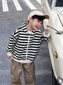 1 Piece Young Boys Casual College Comfortable Fashion Simple Practical Japan And South Korea Relaxed All-Match Soft Comfortable Striped Comfortable Thick Warm Sweatshirt Suitable For Outdoor Play Suitable For Kids Outfits School Back To School Boys Setboys Outfits Daily Suitable For School Suitable For Travel Suitable For Sports Suitable For Autumn And Winter - Black and White - View 7