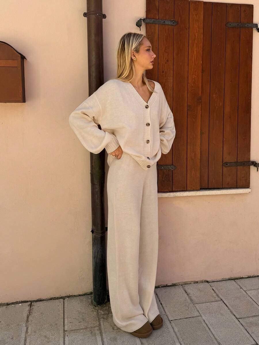 SHEIN EZwear 女式纯色落肩长袖单排扣休闲开衫和裤子套装，秋季 - 杏色 - 查看 1