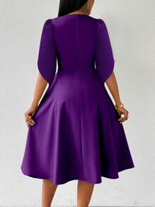 SHEIN Unity 优雅时尚紫色荷叶边 3/4 袖收腰不对称喇叭下摆连衣裙，适合约会和派对长款女装 - 紫色 - 查看 2