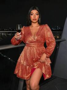 SHEIN Unity 大码 V 领长袖荷叶边下摆简约短裙，适合日常穿着的休闲纯色女装 - 酒紅色 - 查看 1