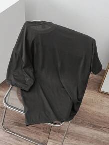 Manfinity Joysei Camiseta de manga corta ajustada para hombre en gris oscuro
