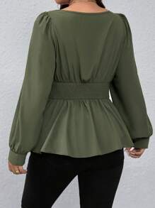 DreamSkyne 大码方领纯色荷叶边下摆休闲长袖衬衫荷叶边上衣 - 軍綠色 - 查看 2