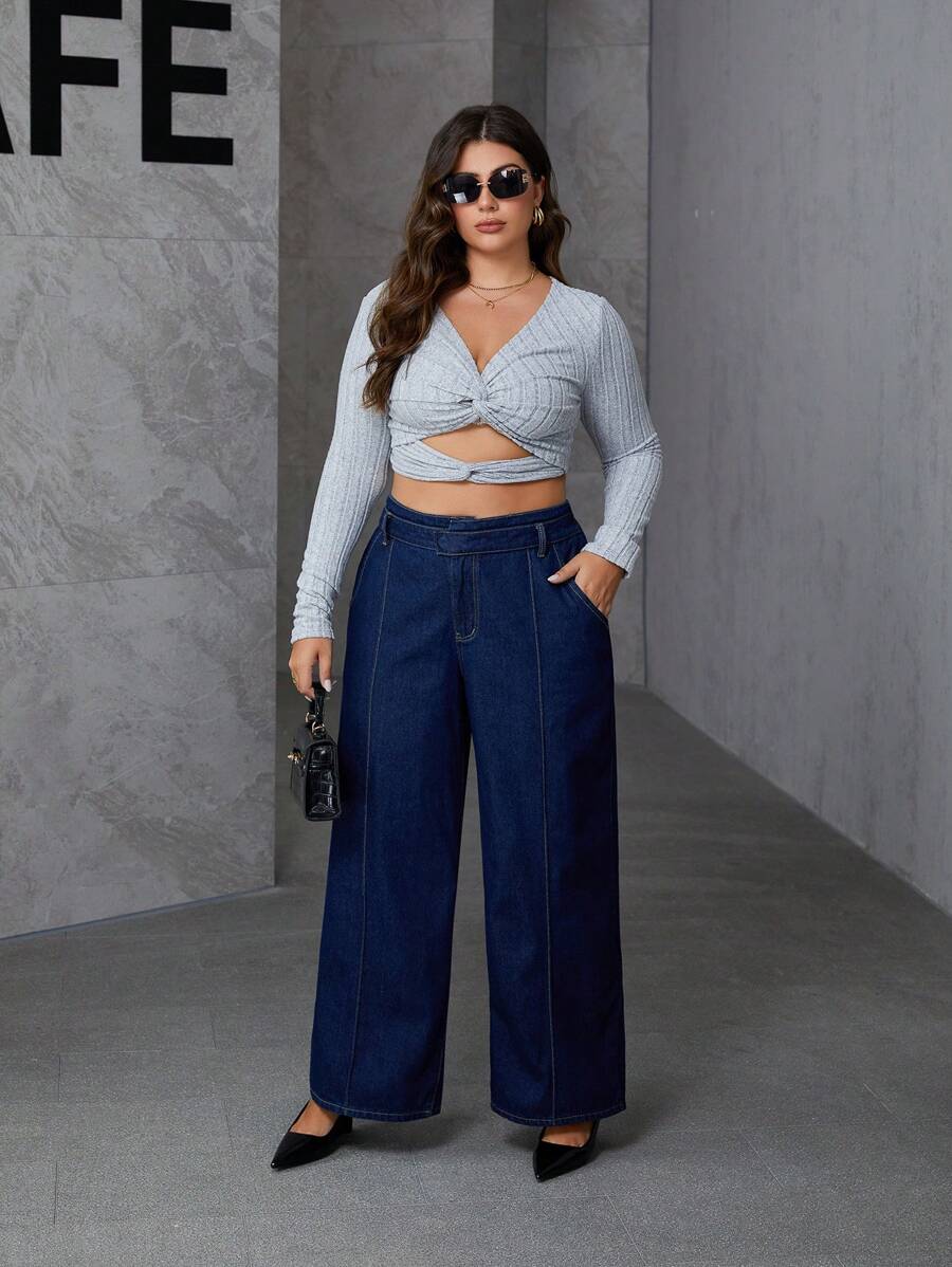 SHEIN Essnce Plus Size Women Loose Fit Pockets Wide Leg Casual Versatile Denim Jeans - Blue - View 1