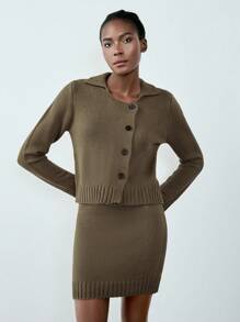 Chiquease 军绿色翻领不对称纽扣针织套装搭配紧身裙 - 軍綠色 - 查看 4