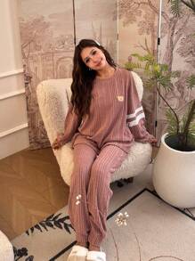 SHEIN Leap Crew Teen Girl 2pcs Cute Bear Decor Contrast Color Raglan Sleeve Loose Crew Neck Long Sleeve Top And Pants Soft Brushed Pajama Set, Casual Homewear Loungewear