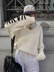 FRIFUL Women Letter Pattern Drop Shoulder Oversized Sweater, Casual Autumn/Winter