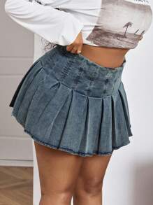 SHEIN EZwear Plus Size Denim Mini Skirt, Casual Fitted Pleated Skirt, Stretchy Blue
