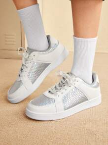 CUCCOO EASI 时尚百搭白色和浅绿色休闲轻便舒适女式低跟平底溜冰鞋，适合派对、度假、通勤和户外散步 - 銀色 - 查看 3