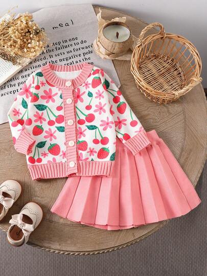 2 件套女婴草莓图案毛衣和百褶裙套装，温暖、舒适、百搭，冬季