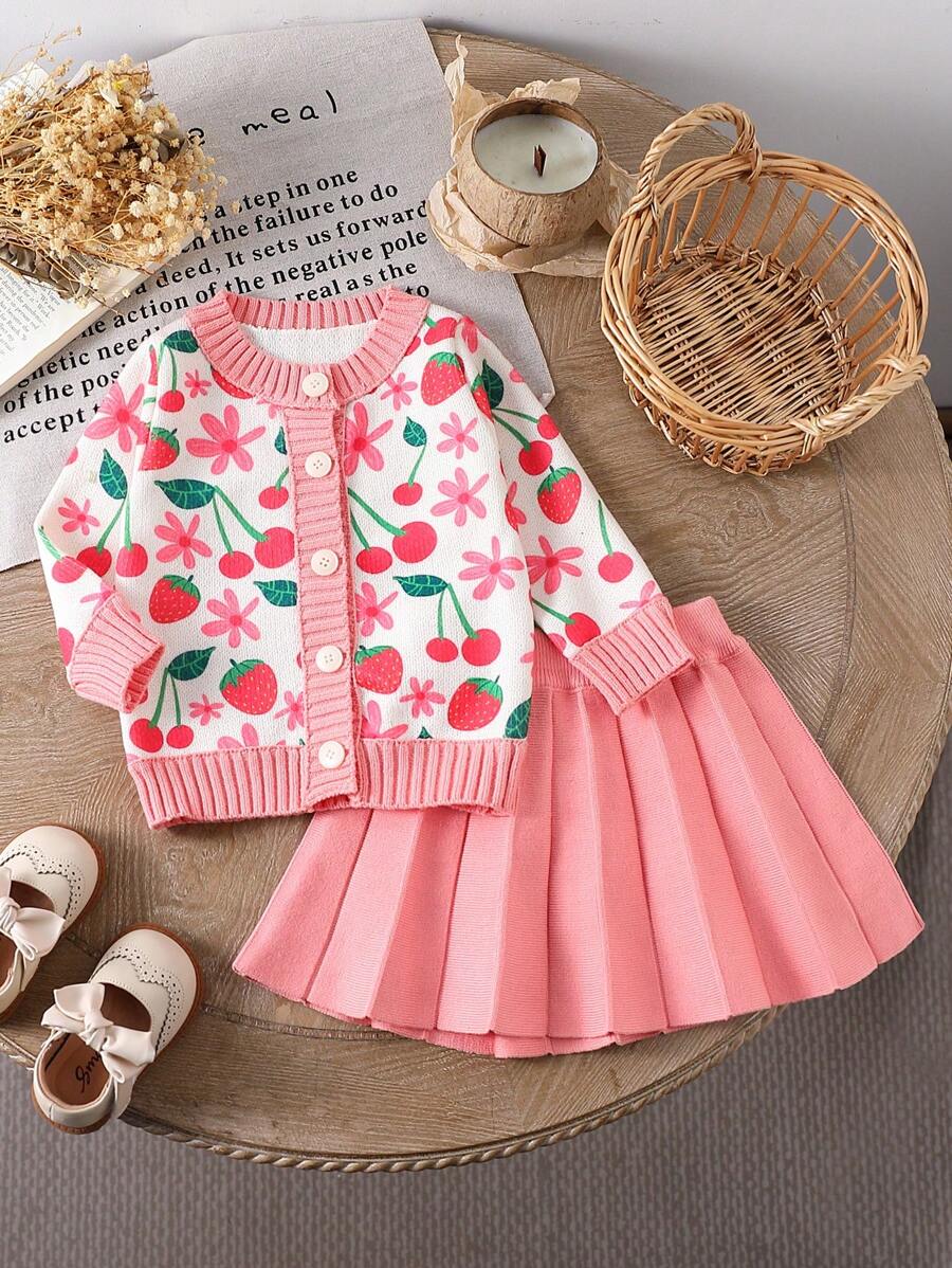 2 件套女婴草莓图案毛衣和百褶裙套装，温暖、舒适、百搭，冬季 - 彩色 - 查看 1