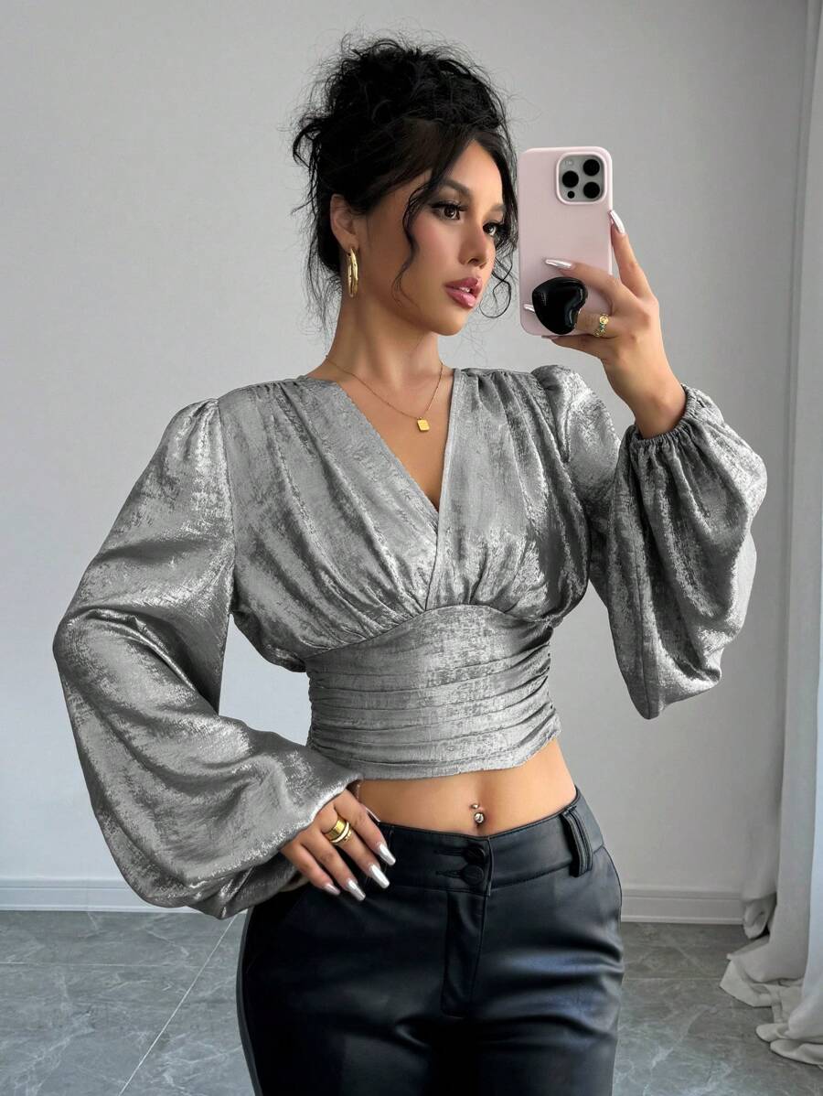 Chiquease Blouse élégante à manches longues, col en V, froncée, croisée et de couleur unie