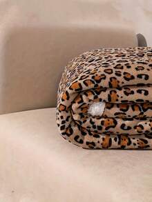 1 chiếc chăn vải nỉ in họa tiết da báo sang trọng - Hai lớp, chăn len dày phù hợp cho mọi mùa, có thể giặt bằng máy - Nhiều màu - Xem 5