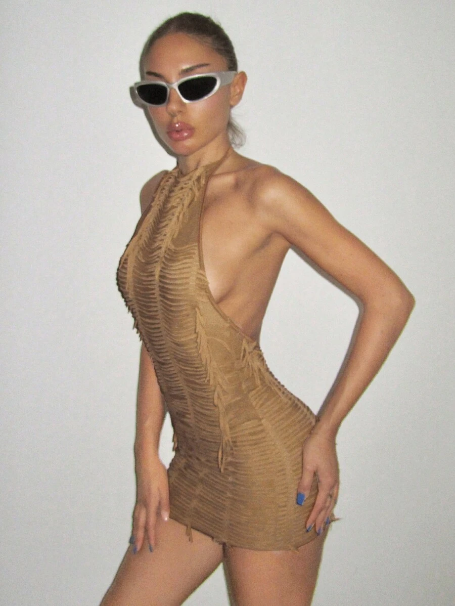 SHEIN ICON Đầm ôm body hở lưng buộc dây tua rua trang trí - Màu Khaki - Xem 1