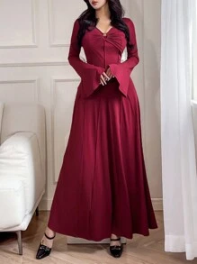 Feyla Women's Solid Color V-Neck Bell Sleeve Hoop Connection Elegant Dress - Burgundy - View 5
