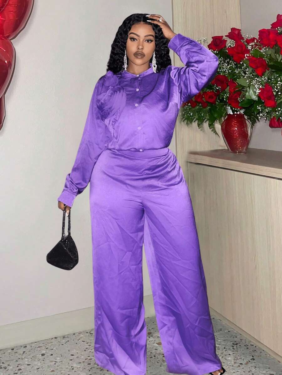 Slaydiva مجموعة قميص نسائي وبنطلون واسع أنيق للحفلات والمناسبات والسهرات، قميص بأكمام طويلة لون بنفسجي غامق مع زخرفة ثلاثية الأبعاد على شكل زهور، وبنطلون طويل، قماش ساتان، مقاسات كبيرة، طقم قطعتين مناسب للربيع والخريف - الأرجواني - مشاهدة 1