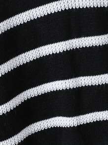 SHEIN Gestricktes Kleid für Tween Mädchen, französischer Stil schwarz-weiß gestreiftes Oversized-Strickkleid mit hohem Kragen und langen Ärmeln, zerrissenes Design, weicher und bequemer Stoff, modisch für Herbst/Winter, geeignet für Zuhause, Reisen, Musikfestivals, Weihnachten, Halloween-Partys, klassischer europäischer Stil - Schwarz und Weiss - Übersicht 5