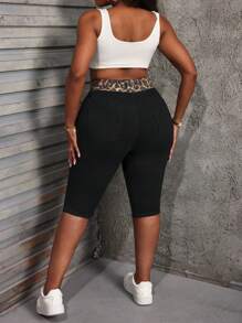 SHEIN SXY Plus Size Denim Jeans, Sexy Skinny Fit Capri Pants With Leopard Print Waistband - Multicolor - View 2