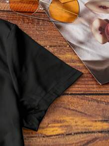 SHEIN LUNE 大码女式时尚鸟与月亮字母标语图案印花休闲 T 恤上衣图案 T 恤女式上衣，适合夏季