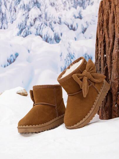 Botas de nieve de felpa cálidas y a la moda para bebés en color caqui