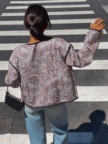 Chiquease 新款时尚欧洲休闲宽松长袖口袋豹纹针织女夹克，秋季 - 彩色 - 查看 2