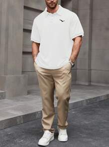 Manfinity CasualCool 大尺碼男士前開鈕扣短袖休閒 Polo 衫，正式款 - 白色 - 查看 5