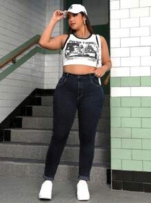 SHEIN EZwear Pantalones vaqueros pitillo de talla grande en lavado oscuro con estampado de pata de gato, conjuntos de verano elásticos para mujer, looks de festival casuales