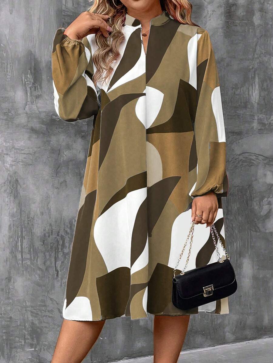 SHEIN LUNE Đầm ngắn thường ngày in họa tiết cổ phễu tay dài cỡ lớn - Màu Khaki - Xem 1