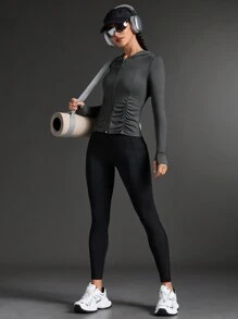 SHEIN Sports Solid Color Ruched Fitted Hooded Sports Jacket