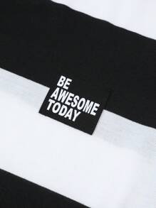 SHEIN Áo thun cổ tròn kẻ sọc dệt nhãn hiệu Anh thoải mái, đa năng, rộng rãi cho bé trai tuổi teen - Đen và trắng - Xem 5