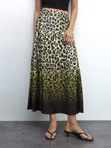 Maija Falda tipo A elegante para mujer con estampado digital de leopardo sobre base verde, adecuada para fiestas, el Día de San Valentín, festivales, primavera/verano