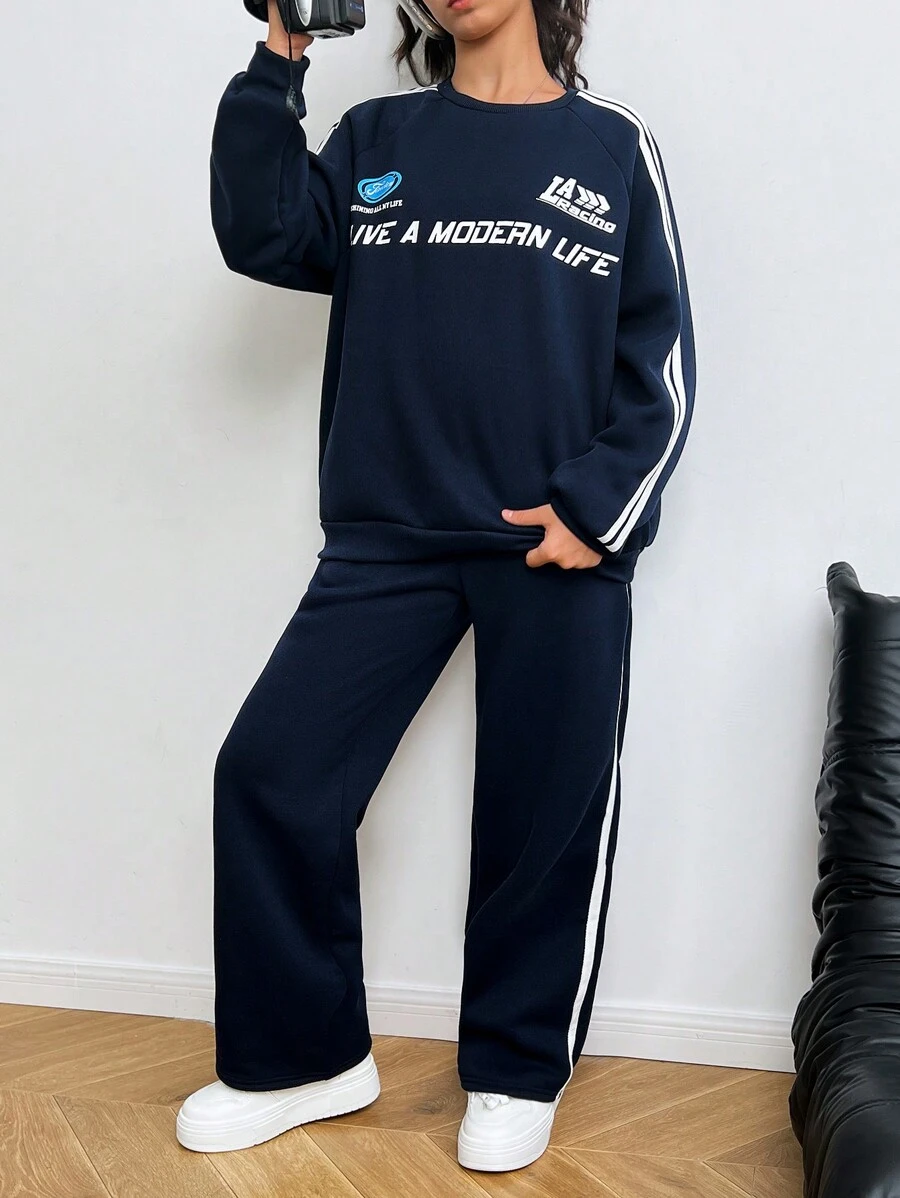 SHEIN 2 件青少年女孩纯色针织带和字母印花天鹅绒运动衫和裤子套装，返校休闲装 - 藏蓝色 - 查看 1