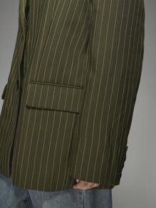 MISSGUIDED Pinstripe Designer Blazer Triangle Pocket Business Professional Office Work Interview Career Fall Winter 2024 Structured Suit Jacket Sharp Clean Lines Double Breasted